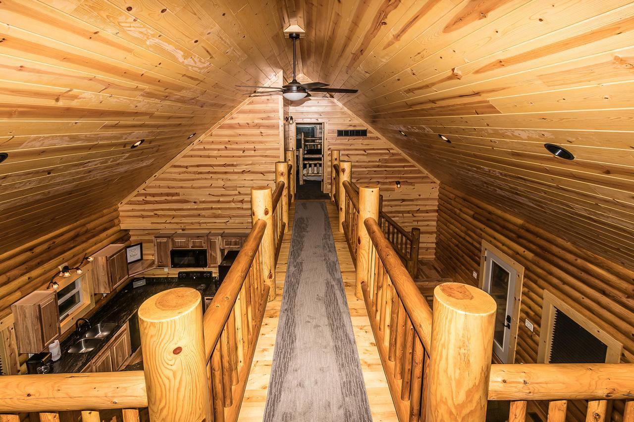 Hocking Hills Cabins & Resort Foxfire Logan Eksteriør bilde